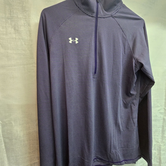 Under Armour Other - Under Armour Striped Pullover